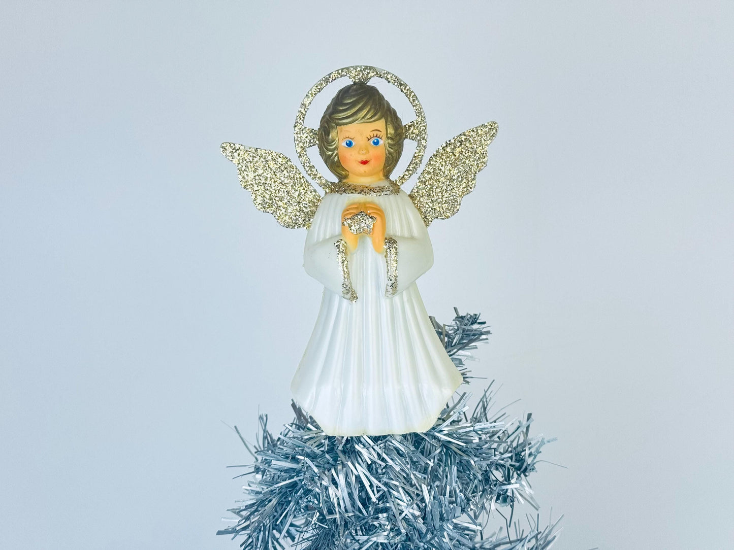 Product image for 'vintage blow mold plastic angel tree top christmas tree topper 7 inch made by doubl glo' (view faa1d1)