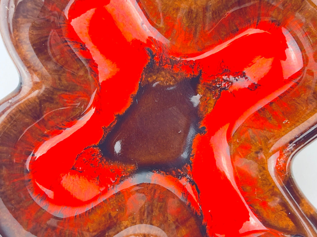 Product image for 'vintage mcmaster canada drip glazed red clay ashtray made in canada 1' (view 3a3453)