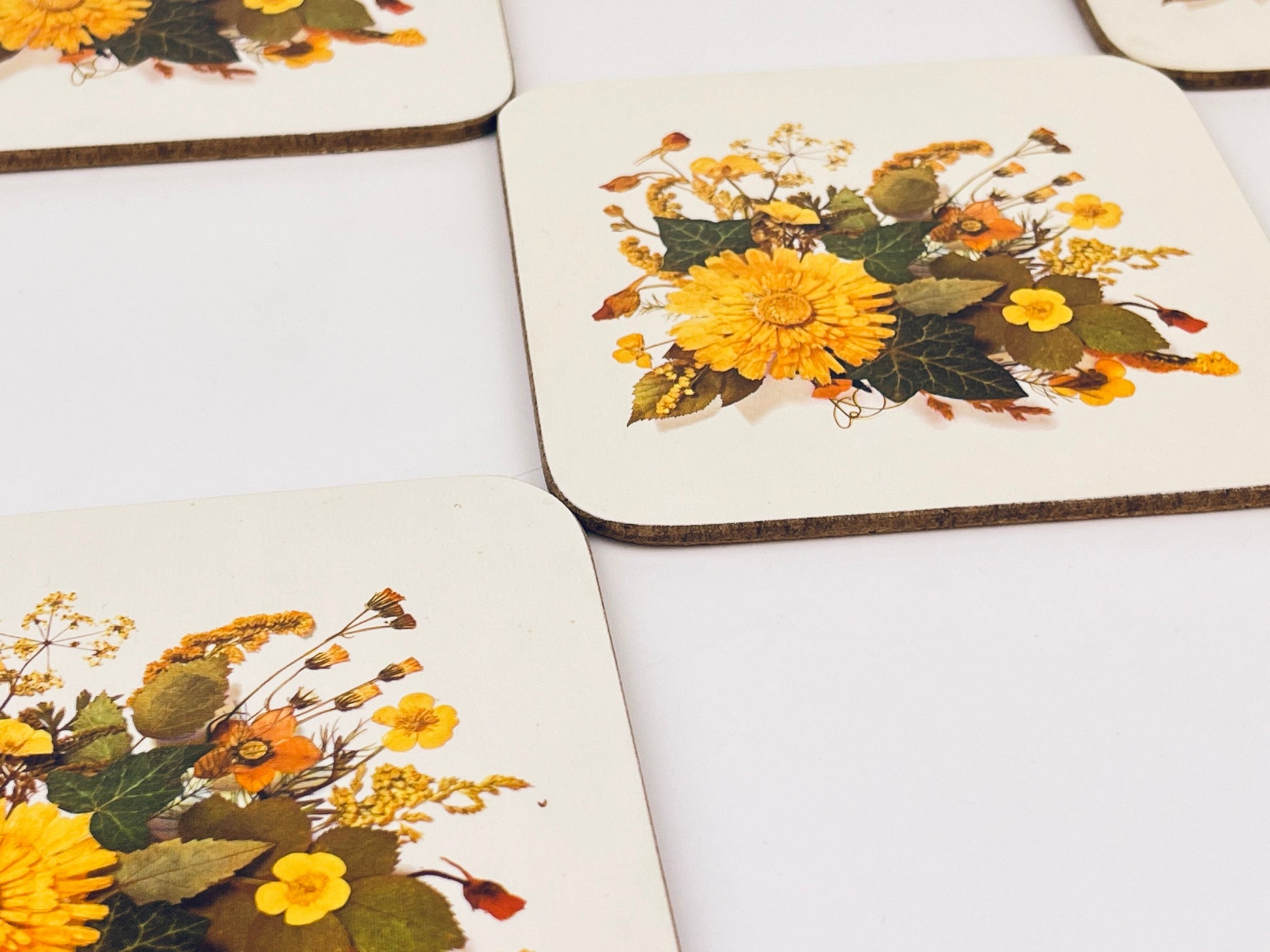 Product image for 'vintage clover leaf floral coasters set of 6 made in uk sears exclusive' (view 6e9dc8)