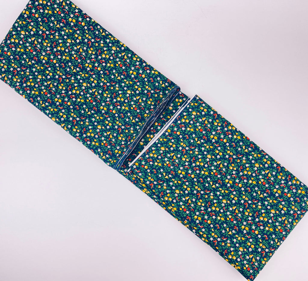 Product image for 'vintage blue green floral fruit polyester fabric 44 75 x 80' (view 1f5051)