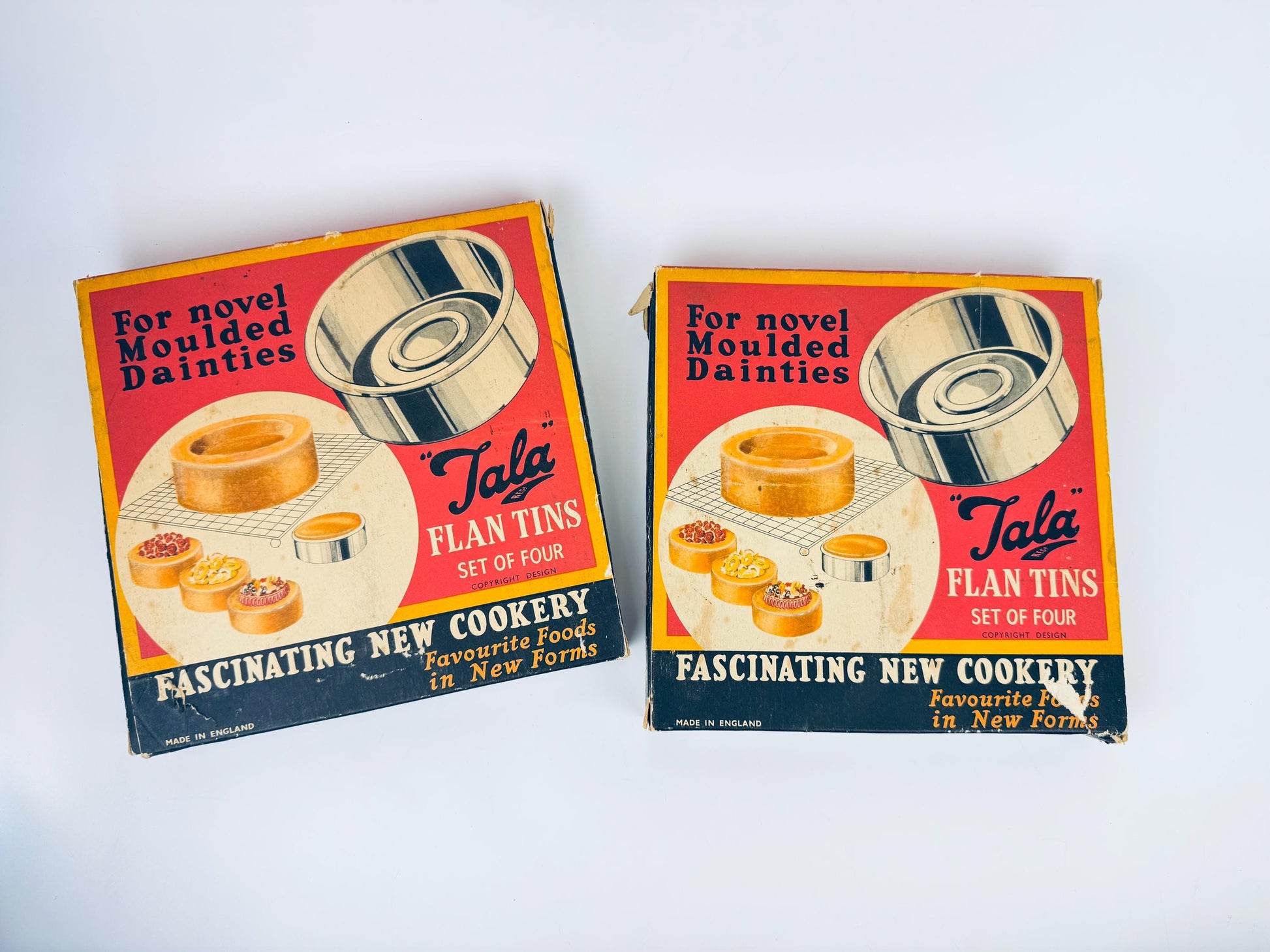 Product image for 'vintage 1950s tala flan tins set of four made in england' (view 2807f7)