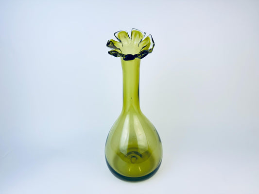 Product image for 'vintage blenko olive green avocado art glass vase mid century modern decor' (view 5dc22e)