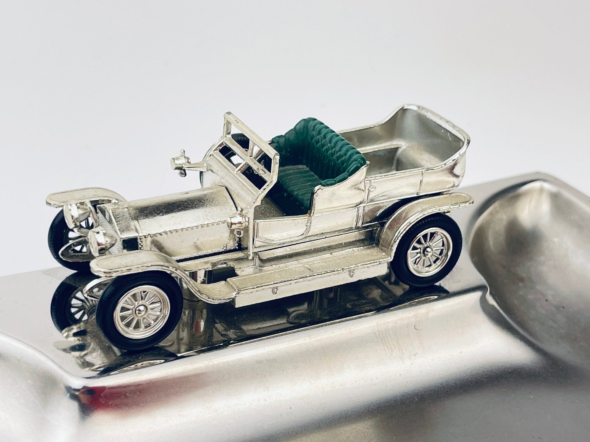 Product image for 'vintage antique car stainless steel ashtray 1907 rolls royce silver ghost made in england by lesney models of yesteryear' (view 25e54f)
