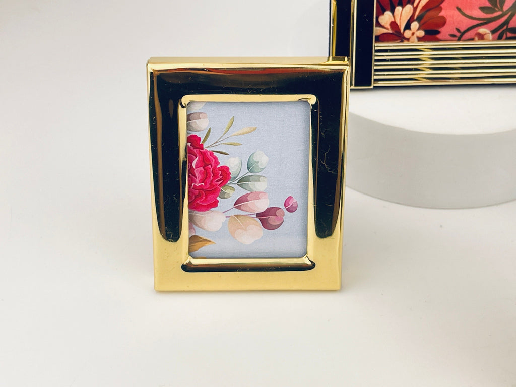 Product image for 'vintage gold metal picture frames small mini size attractive aged metal patina sold individually' (view 4a6f73)