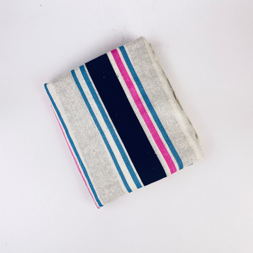 Product image for 'vintage textured striped linen polyester blend fabric 38 x 62 90s print fabric' (view 6ce2c2)