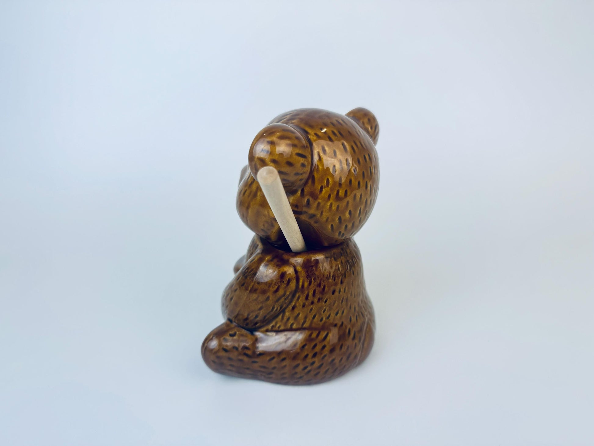Product image for 'vintage glazed ceramic bear honey pot jar wooden honey dipper' (view 3c3919)