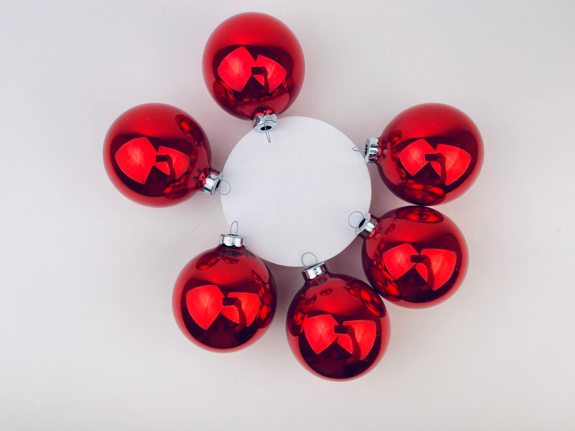 Product image for 'vintage red glass christmas tree ornaments set of six 6 made in canada' (view 80aafd)