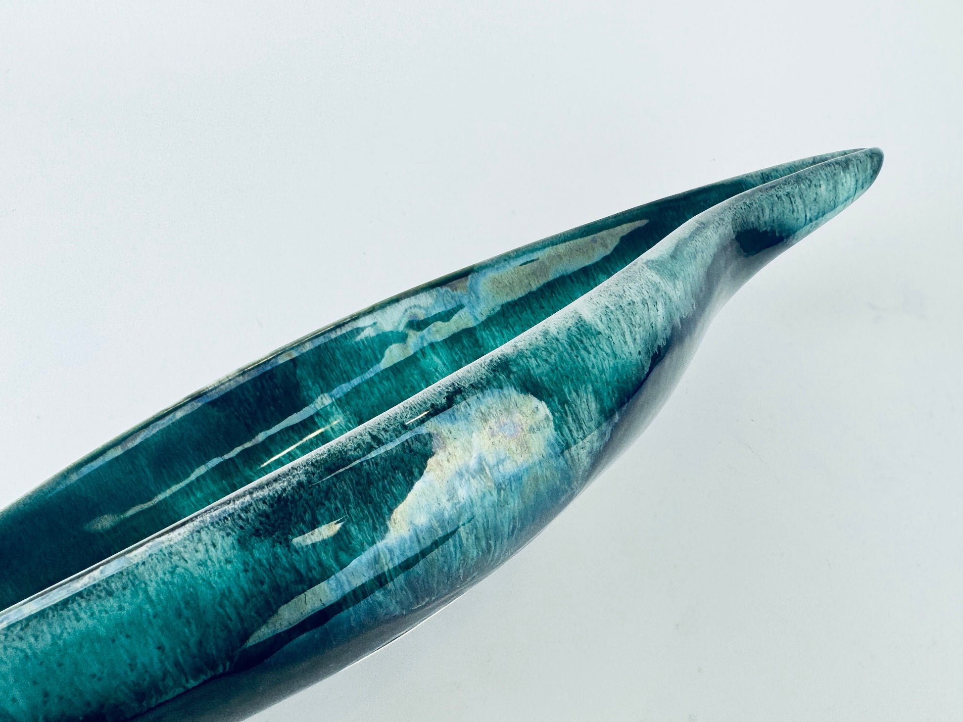 Product image for 'vintage blue mountain pottery bmp green drip glaze ceramic atomic shaped centrepiece bowl made in canada' (view 5c3caa)