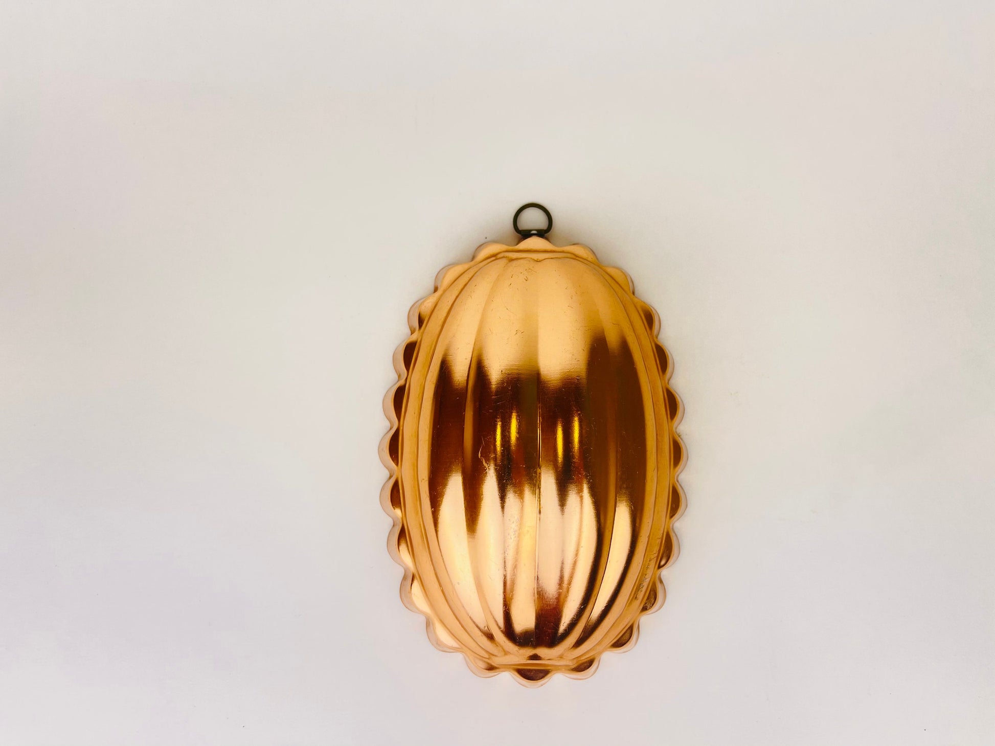 Product image for 'vintage copper cocao pod wall art mold hanging' (view 06bc6d)