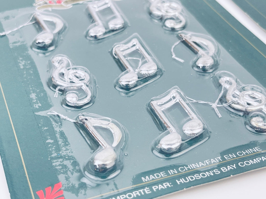 Product image for 'vintage music note christmas tree ornaments set of five 9 hudsons bay company hbc christmas street new old stock nos' (view a22410)
