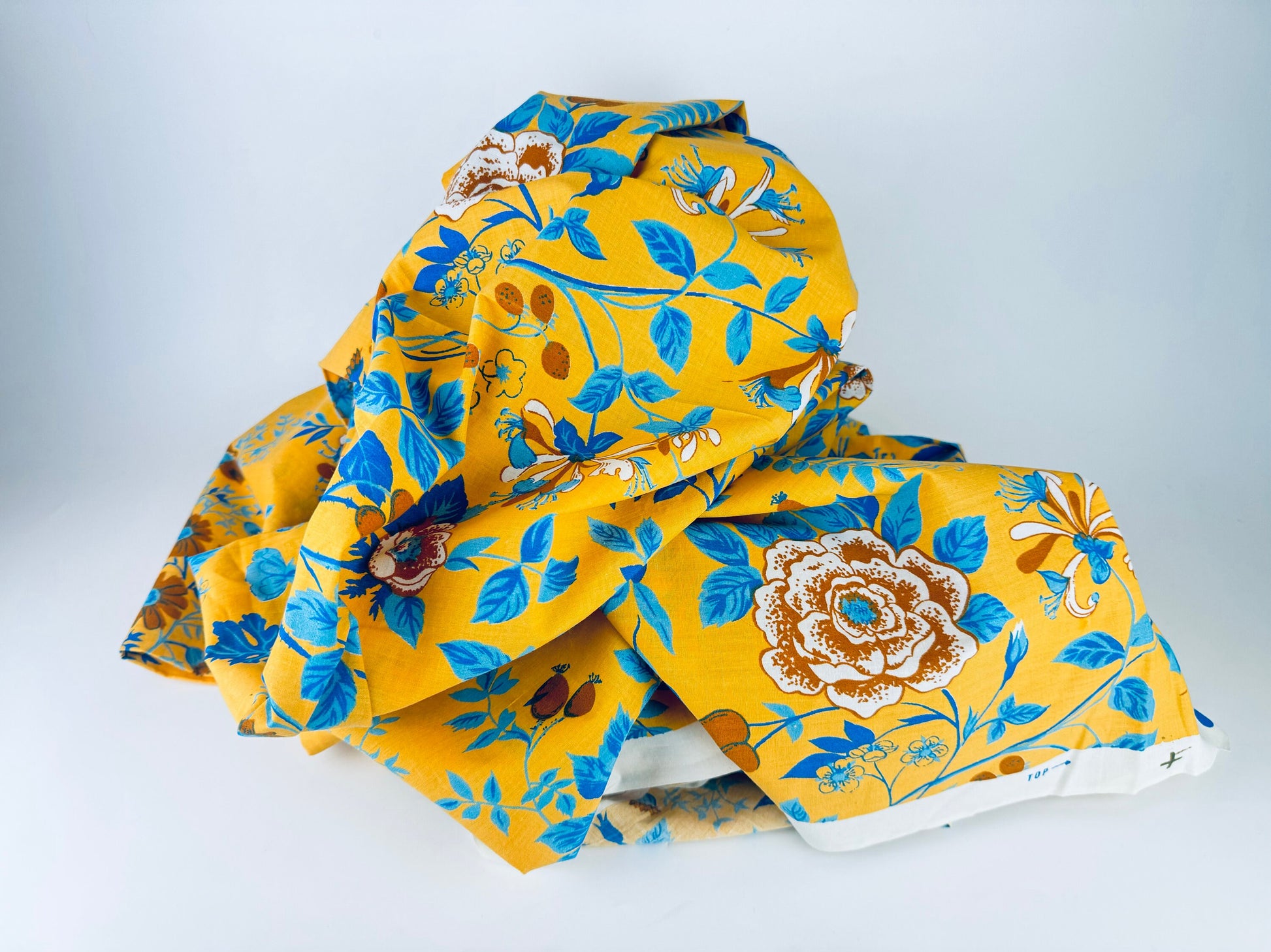 Product image for 'vintage gold blue floral wilmette fabric material 53 x 79' (view 17e28c)