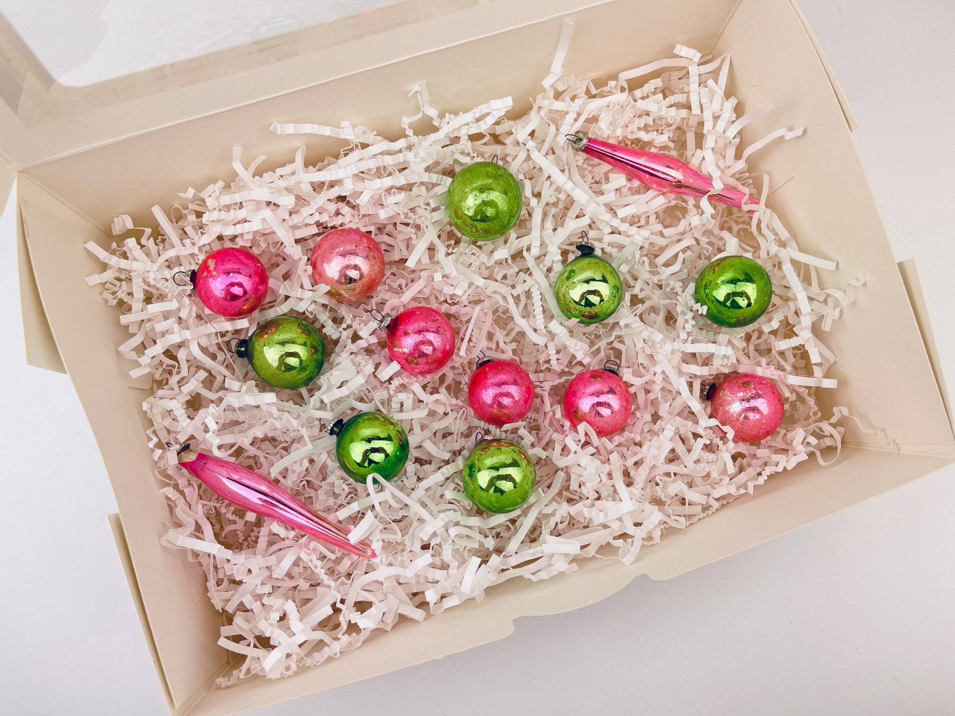 Product image for 'vintage mini pink green glass christmas ornaments set of 14 round icicle 1950s' (view d7aa7c)