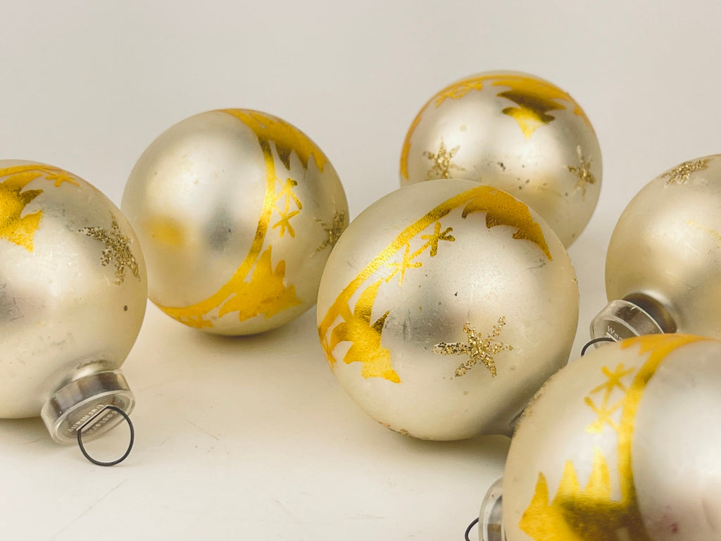 Product image for 'vintage hand painted tree star silver gold glass christmas tree ornaments set of six 6 made in west germany' (view 8bd1c5)