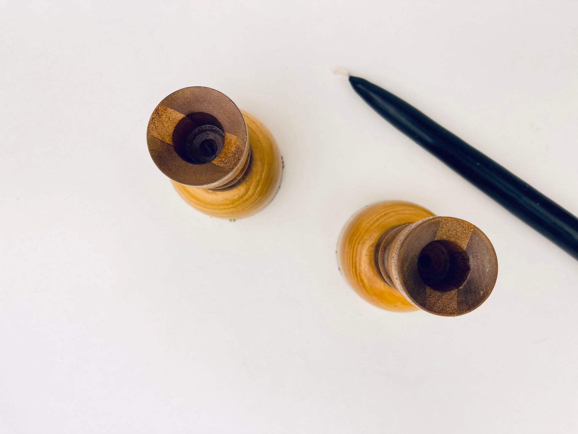 Product image for 'vintage 1970s wooden hourglass candlestick holders set of 2' (view 4357c4)