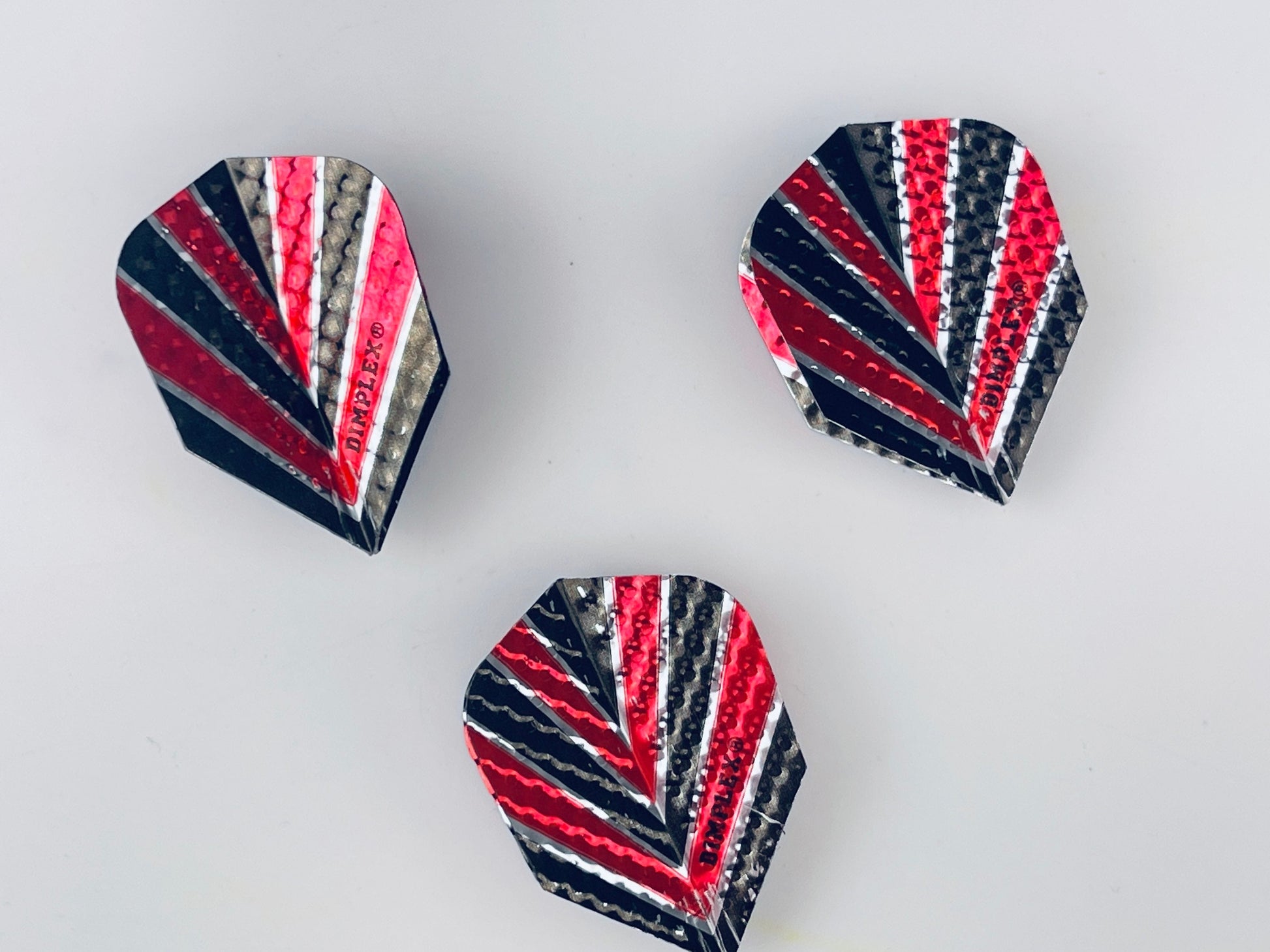 Product image for 'vintage dimplex dart flights pack of three 3 made in uk' (view efcc0a)