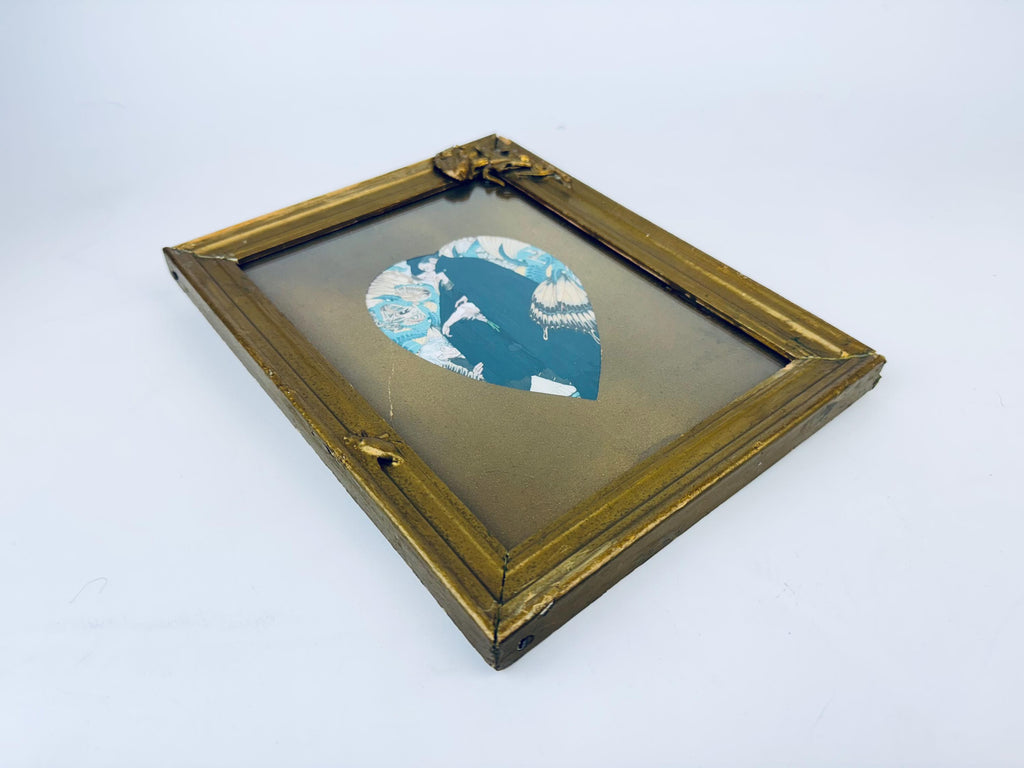 Product image for 'antique gilded picture frame floral embellishments heart cutout' (view c1ad3b)