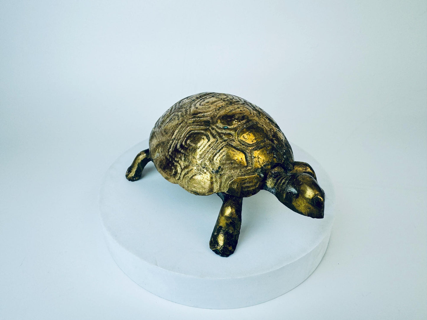 Product image for 'vintage solid brass turtle lidded trinket dish ashtray attractive aged metal patina' (view 41b882)
