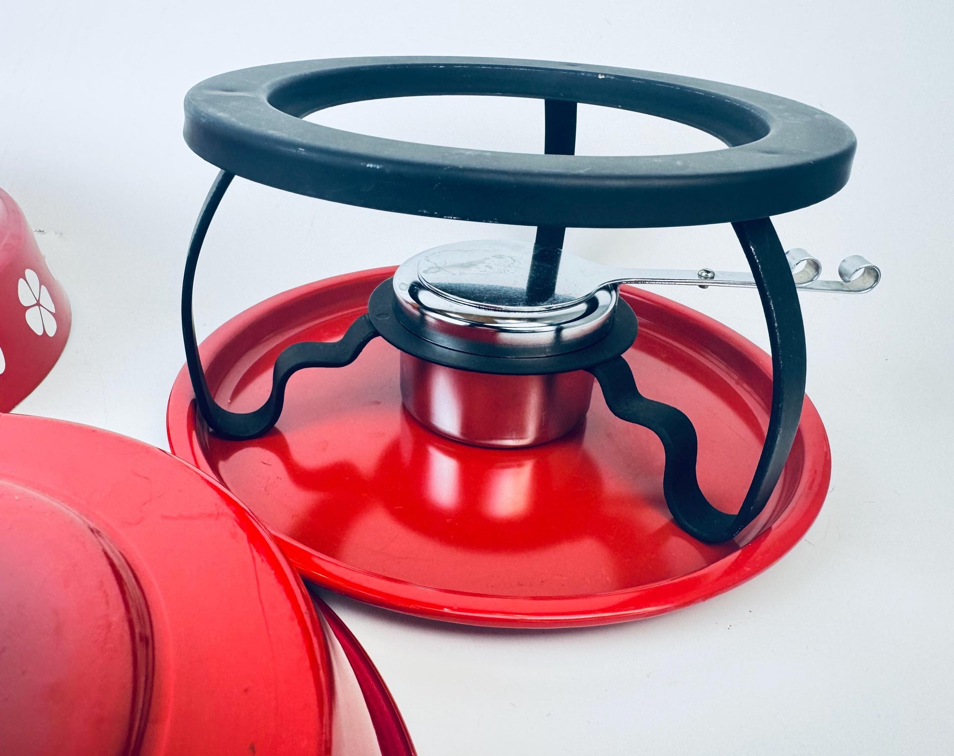 Product image for 'vintage red white floral metal fondue set wood accents made in japan by imperial' (view b2085d)
