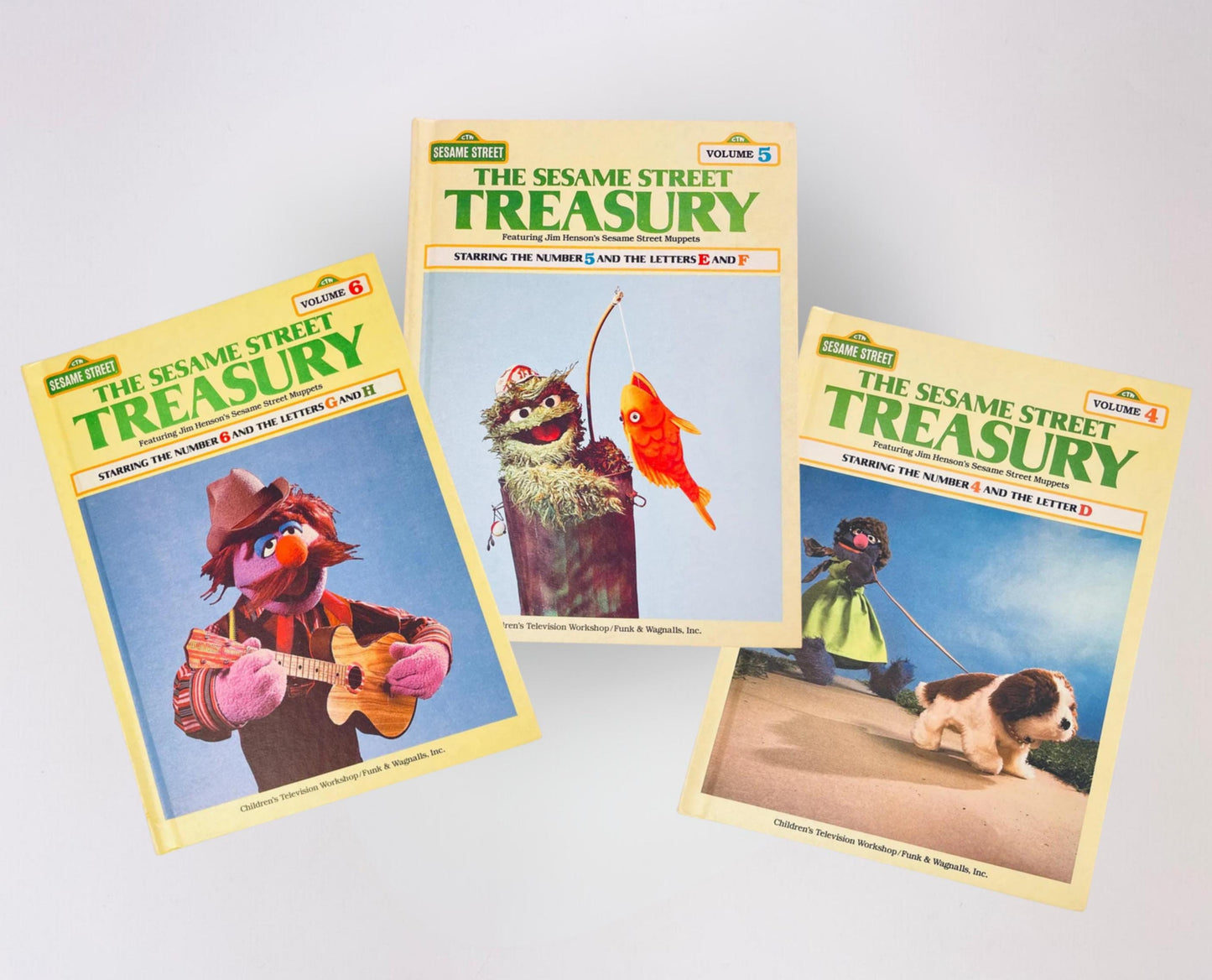 Product image for 'vintage the sesame street treasury hardcover books volumes sold separately' (view de06ad)