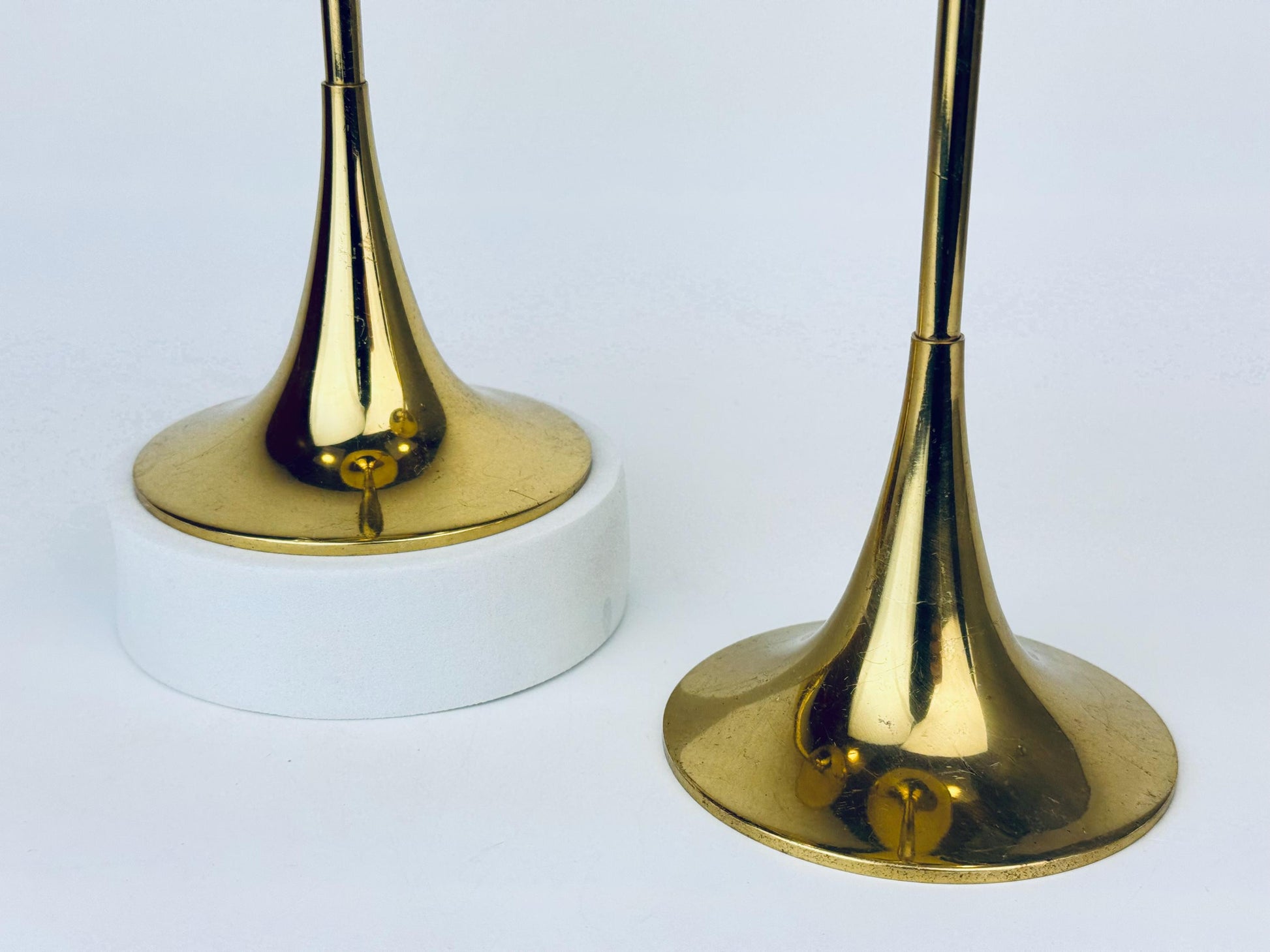 Product image for 'vintage hejl mid century danish brass oil lamps atomic mushroom shaped set of two 2 made in denmark' (view abc63a)