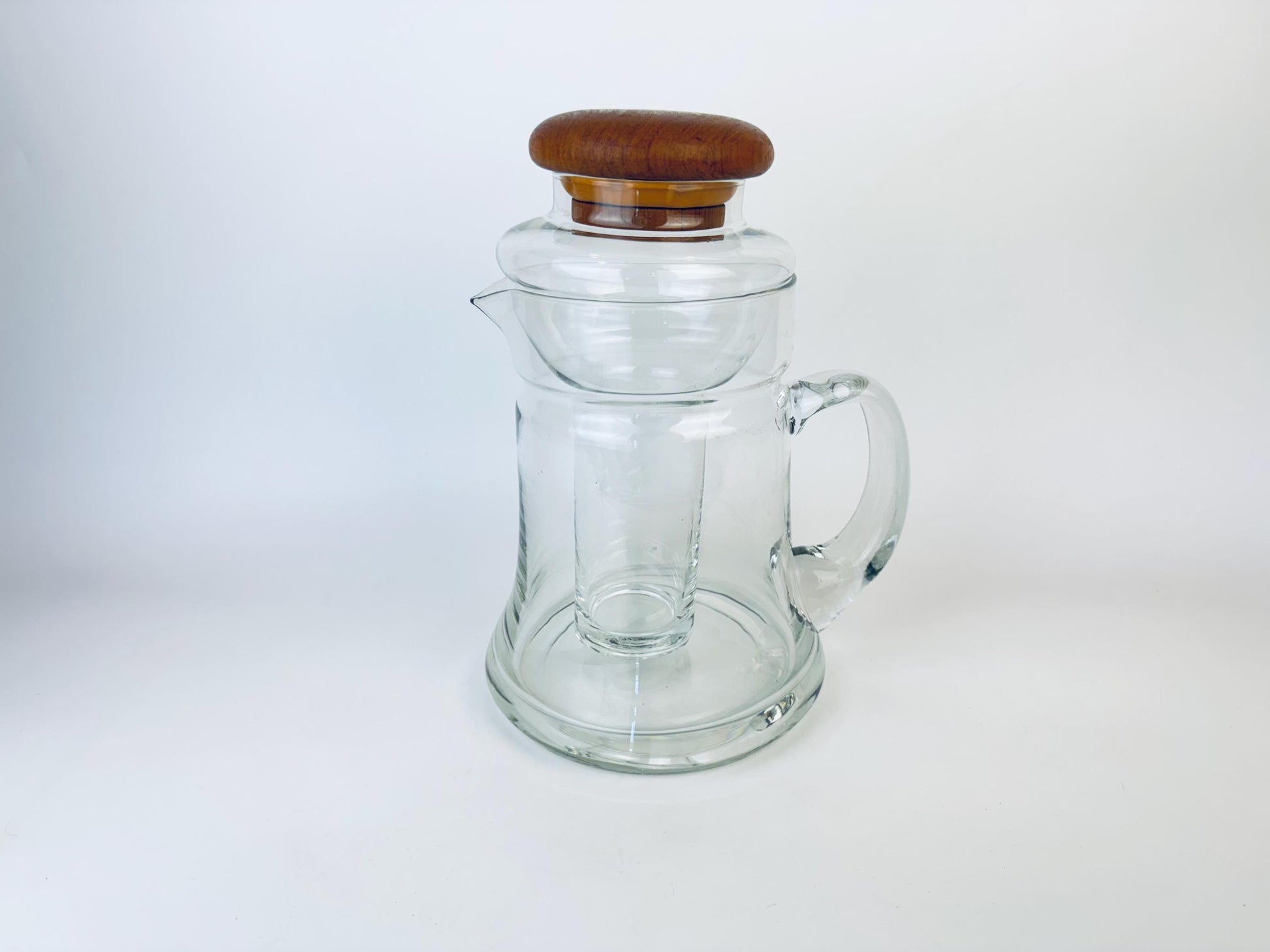 Product image for 'vintage teak wood glass pitcher with chiller insert made in thailand by winsome' (view 98a3c1)