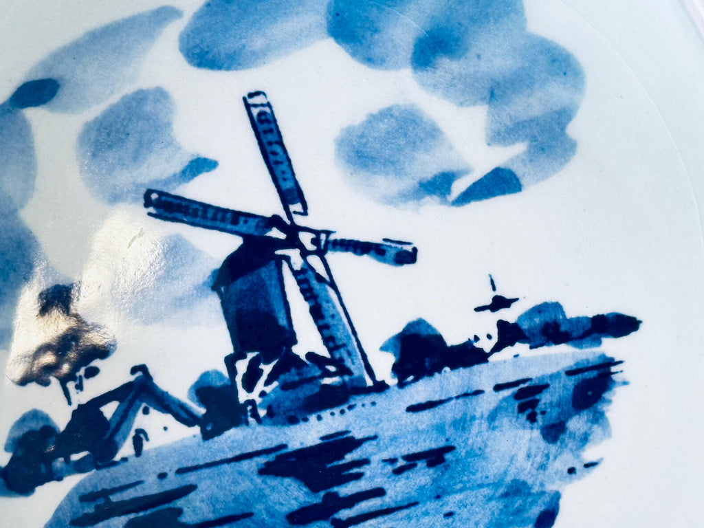 Product image for 'vintage hand painted delft blue trinket dish holland windmill pattern' (view 93a3e4)