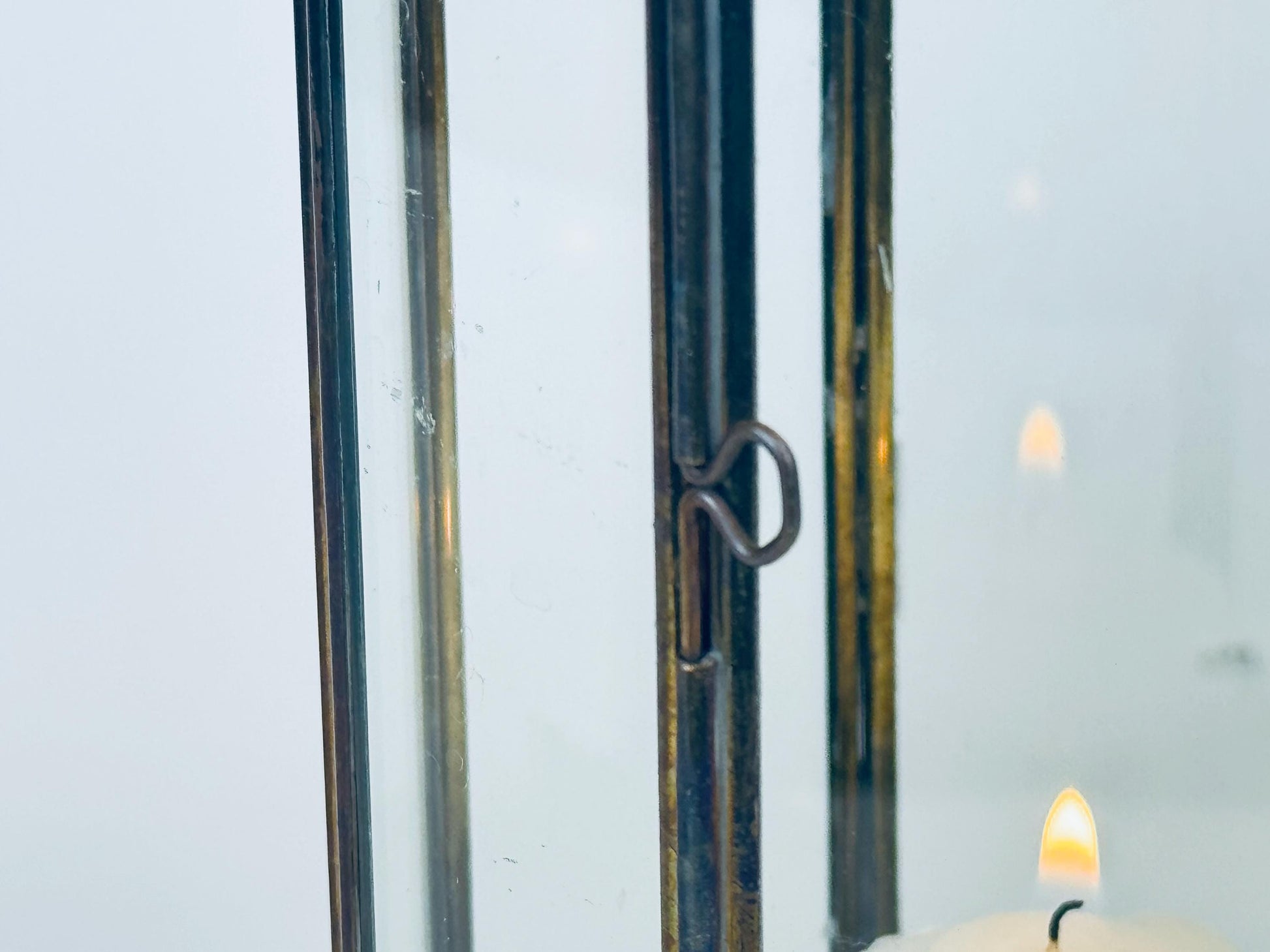 Product image for 'vintage brass glass double door display curio candleholder attractive aged brass patina' (view a5c8cb)