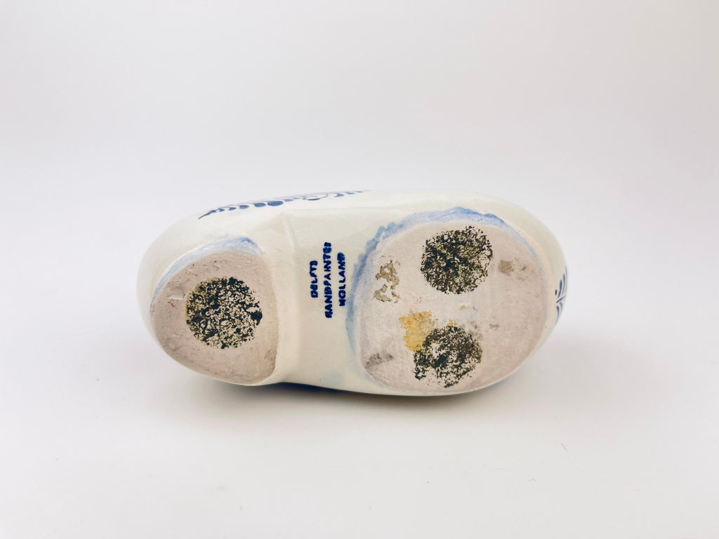 Product image for 'vintage hand painted delft blue ashtray shoes holland windmill pattern sold separately' (view 6917e7)
