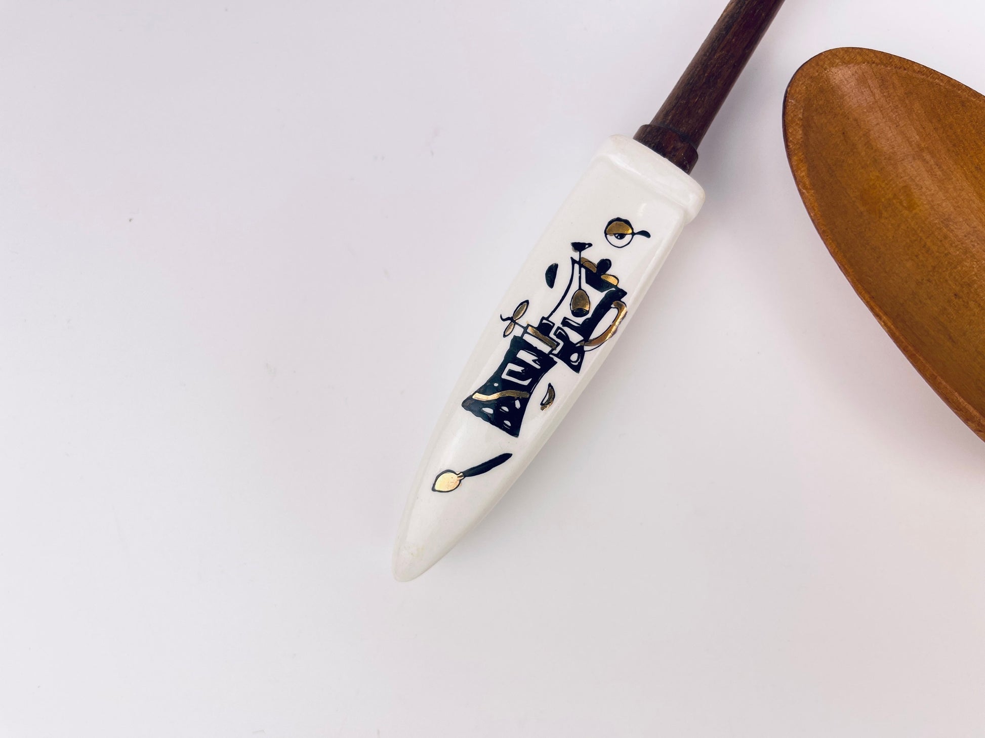 Product image for 'vintage mcm wood ceramic serving utensils made in japan' (view a67094)