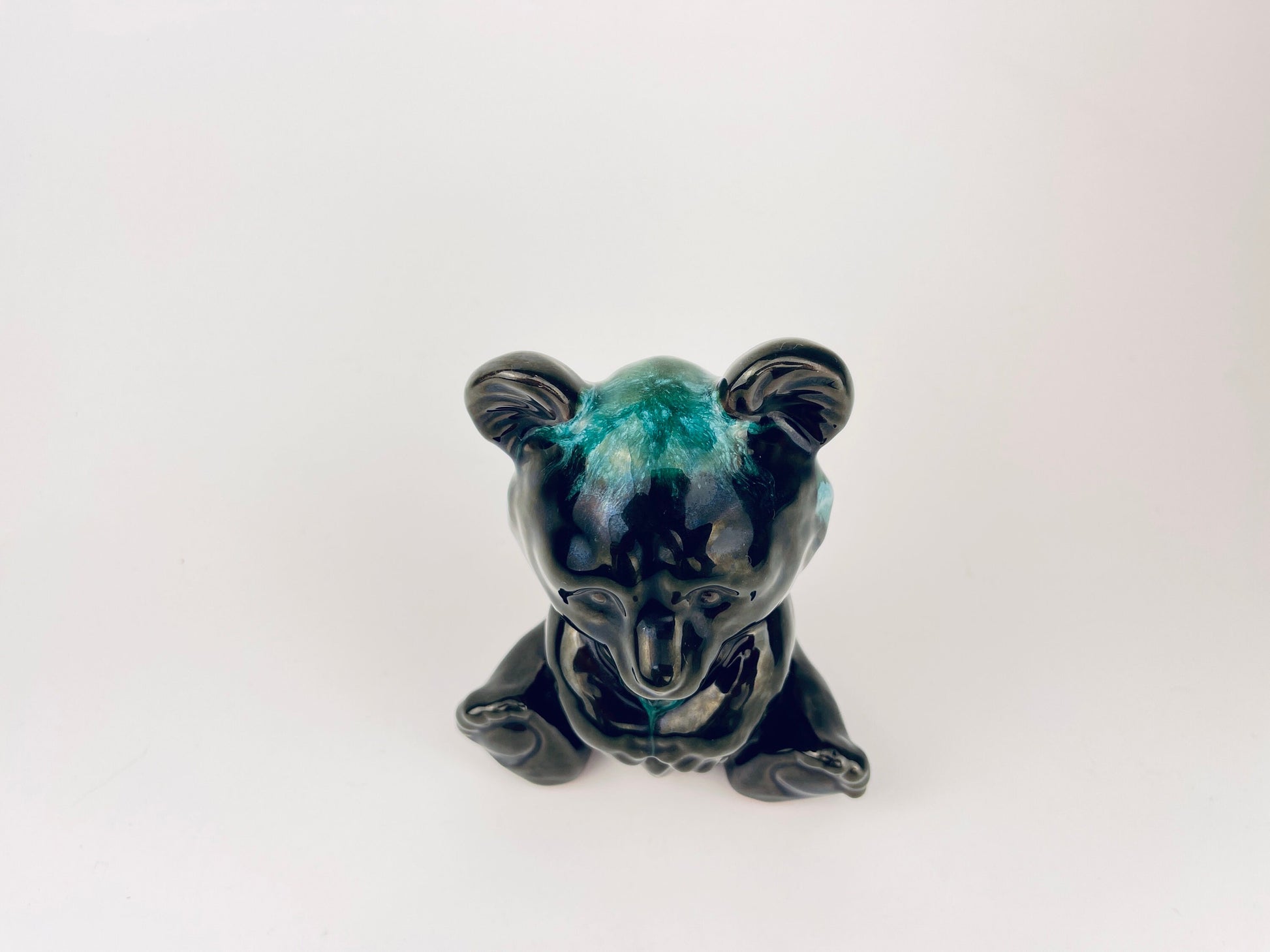 Product image for 'vintage green drip glazed teddy bear figurine blue mountain pottery made in canada' (view 934574)