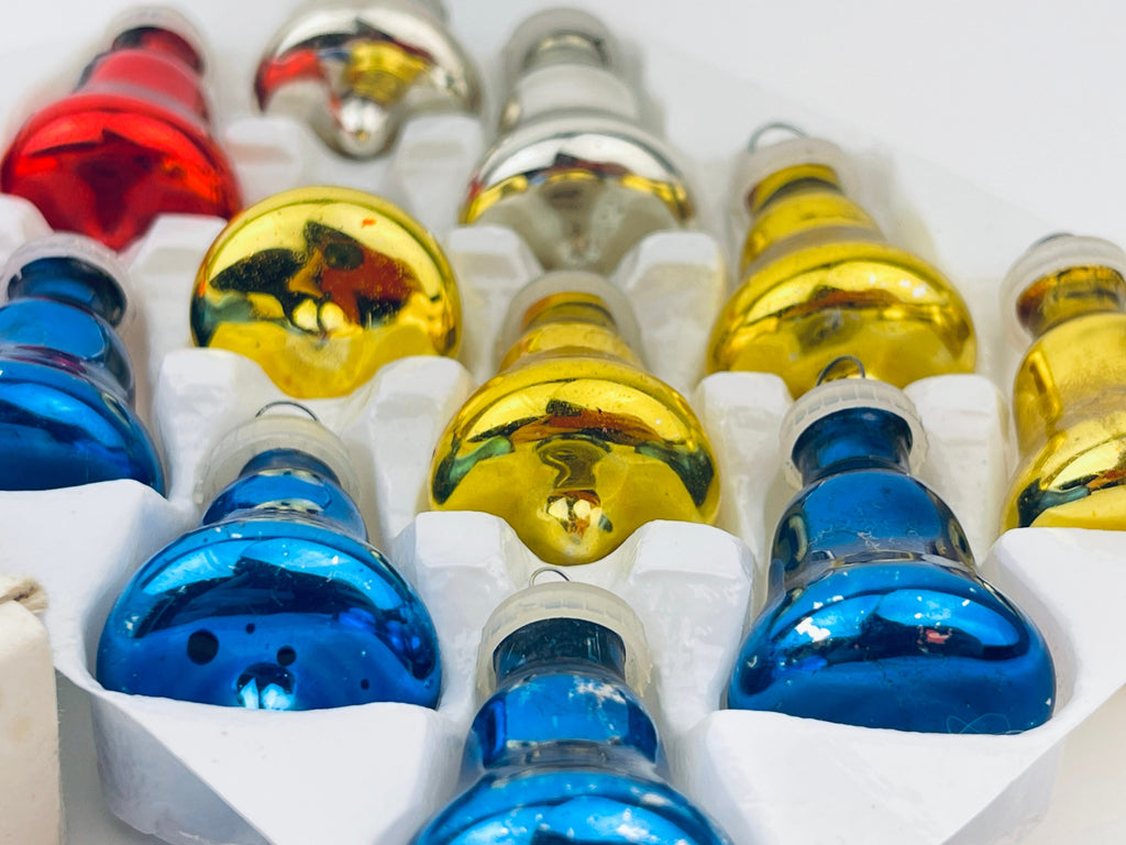 Product image for 'vintage multi colour bell glass christmas tree ornaments set of twelve 12 alderbrook' (view 3bb930)