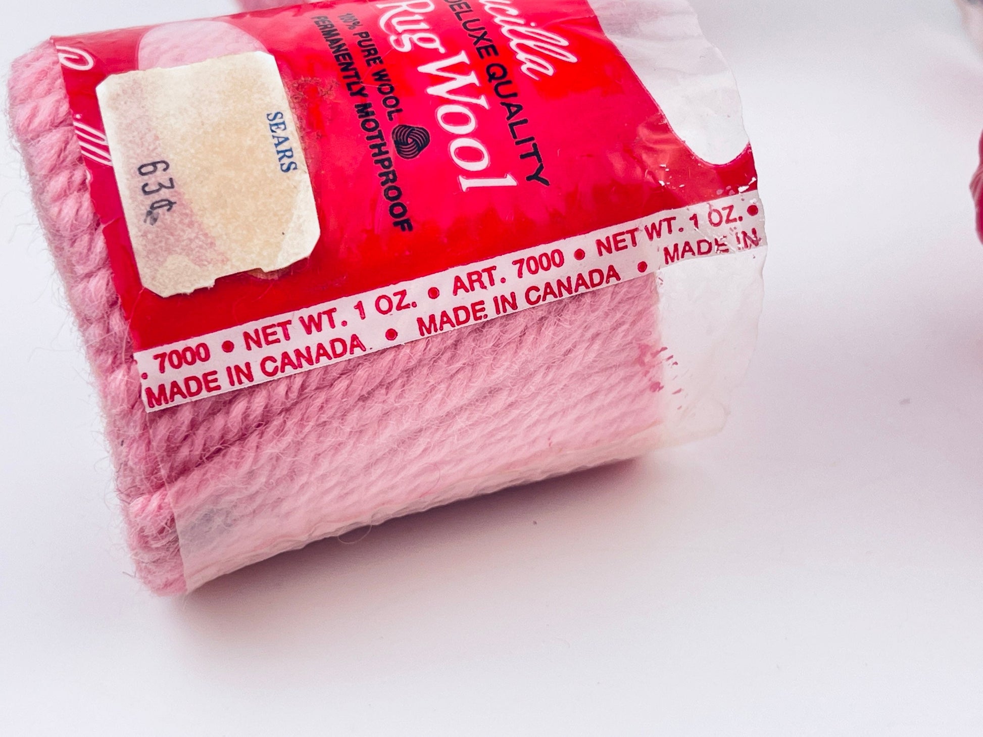 Product image for 'vintage light pink wool rug yarn bucilla deluxe quality 100 pure wool permanently mothproof made in canada individually priced' (view 4fe7c9)