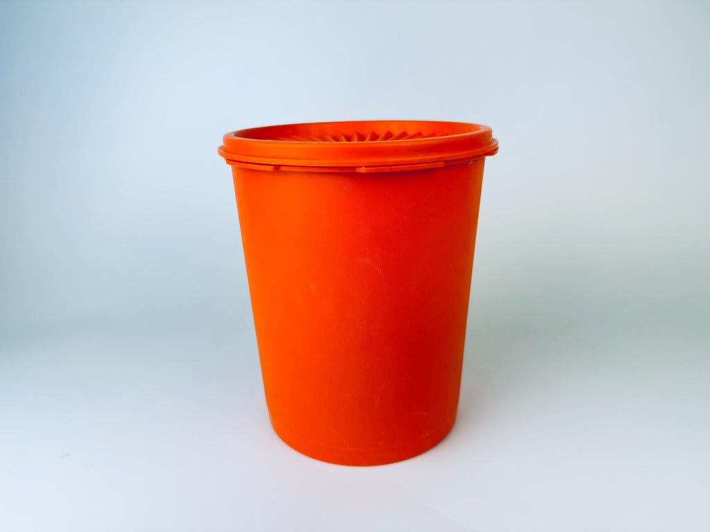 Product image for 'vintage plastic tupperware countertop servalier container 809 13 maxi canister sold separately' (view 5b0351)