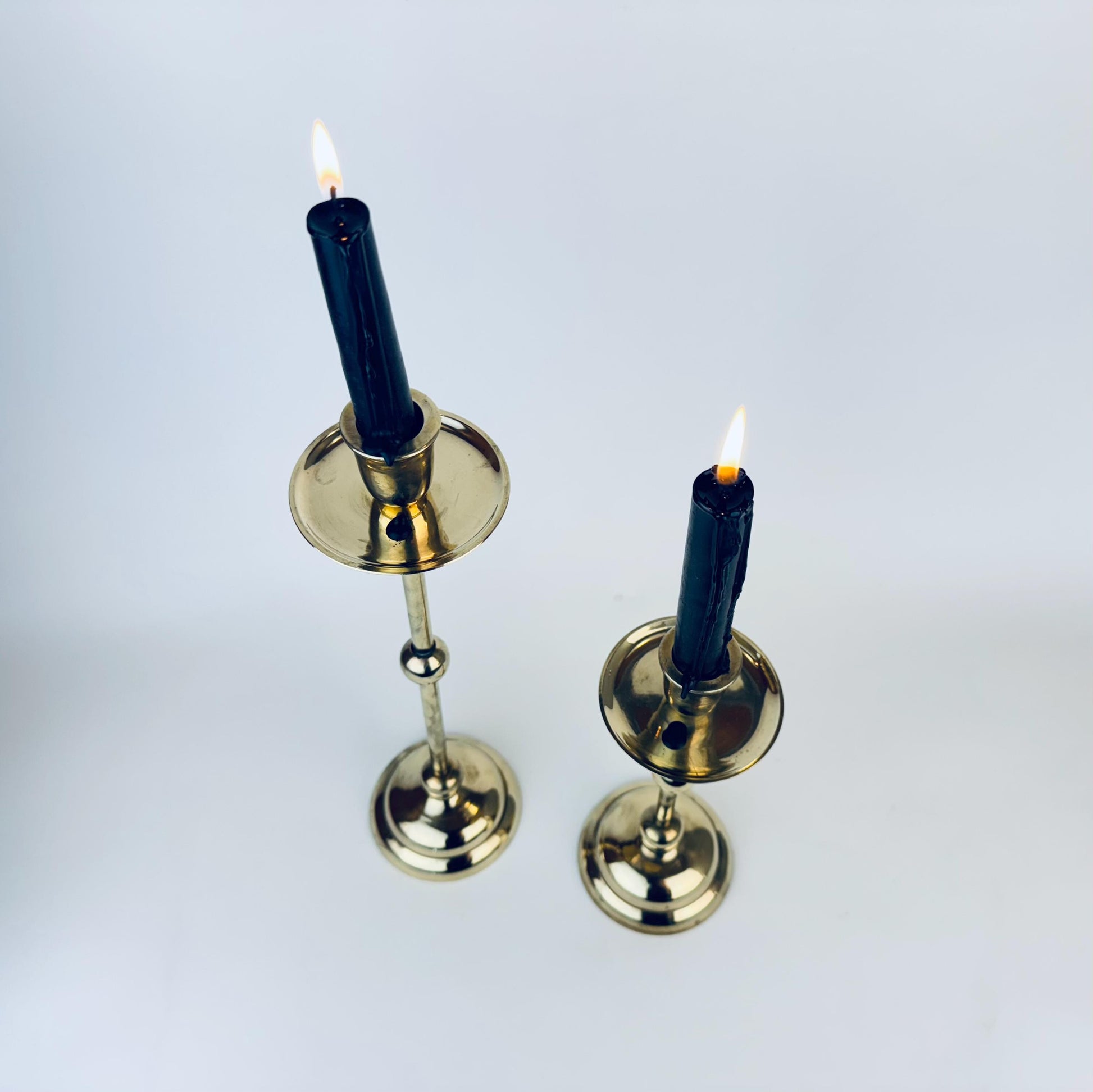 Product image for 'vintage brass candlestick holders art deco revival postmodern pair' (view 9c865e)