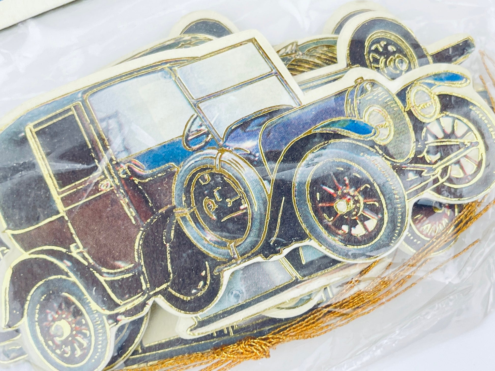 Product image for 'vintage auto christmas ornaments henry ford museum set of six 6 made in hong kong 1987 new old stock nos' (view 406a17)
