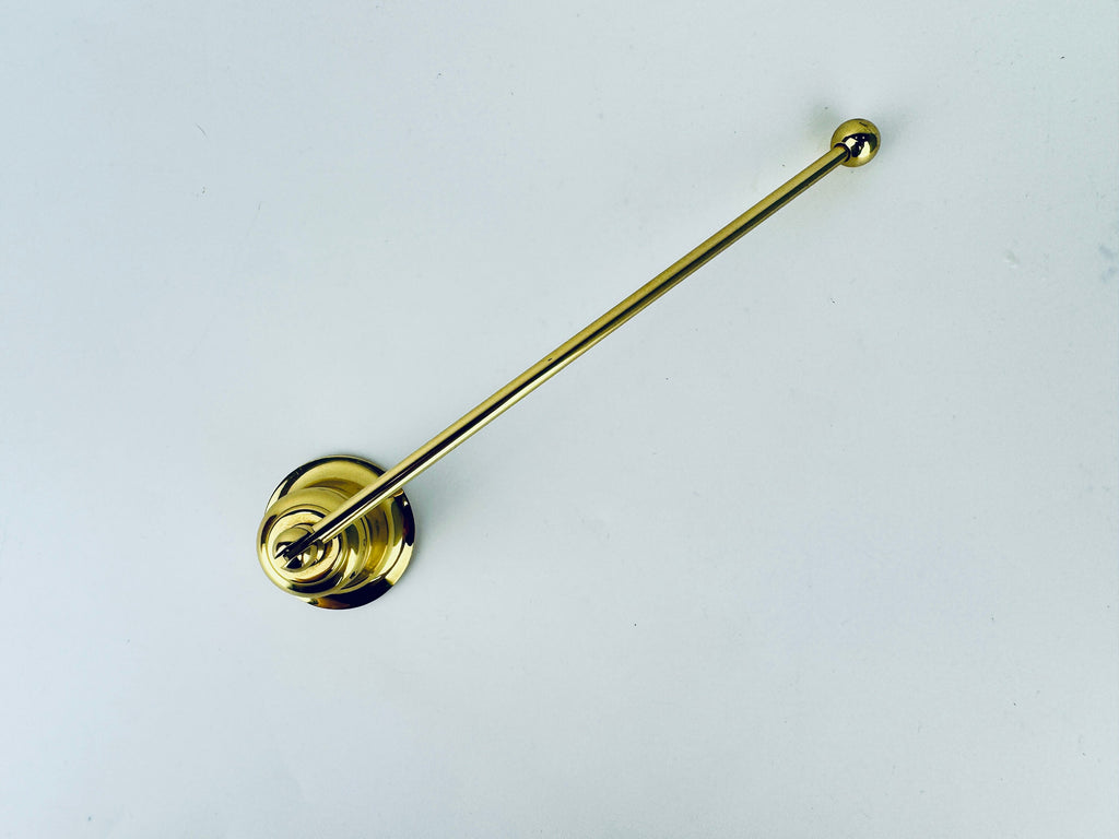 Product image for 'vintage brass candle snuffer douter attractive aged metal patina' (view 0b98e7)