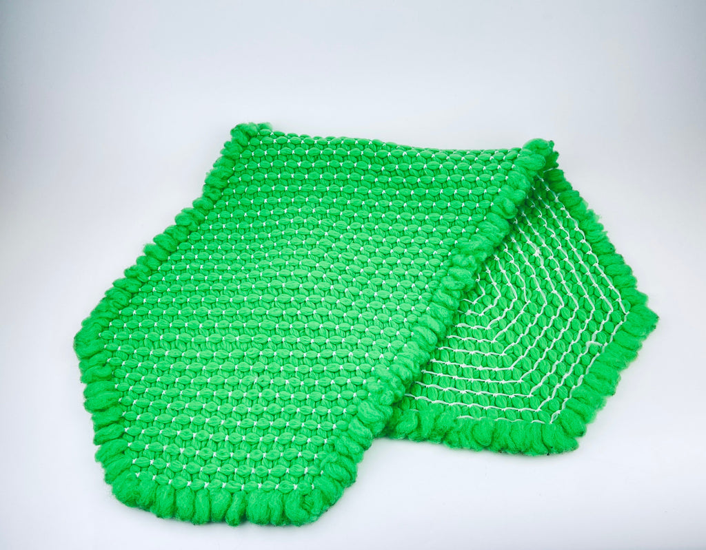 Product image for 'vintage green woven fringe table runner 11 x 30' (view 4e76e9)