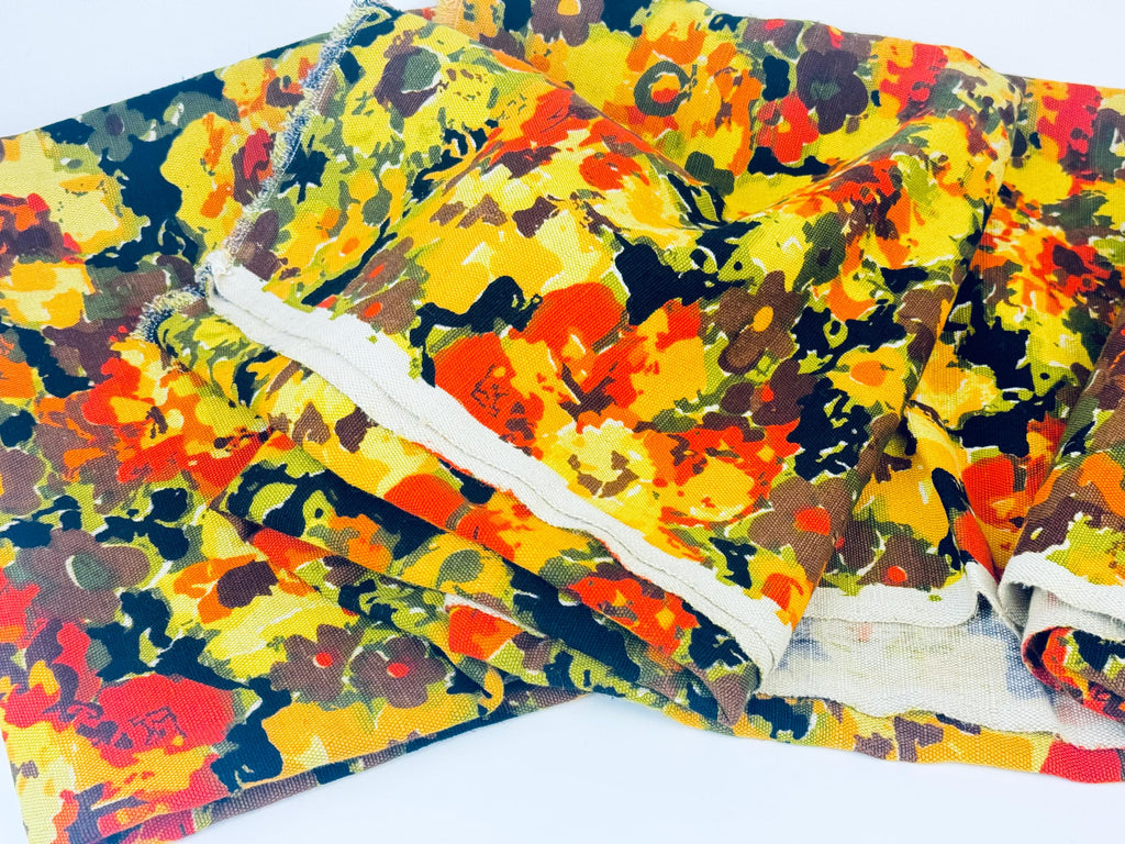 Product image for 'vintage bright abstract flower power print heavy upholstery fabric material cuts sold separately' (view d55971)