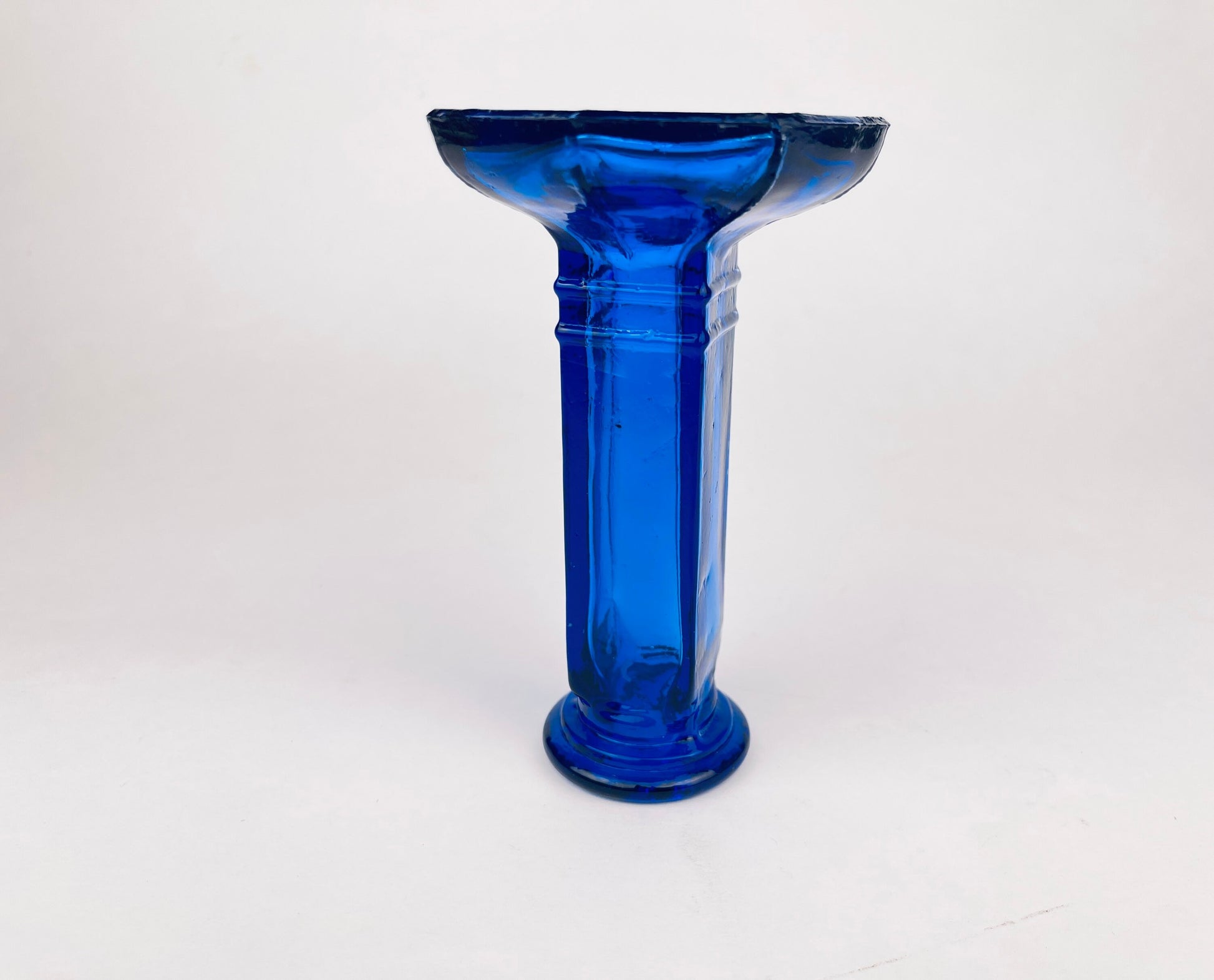 Product image for 'vintage hand blown cobalt blue glass candlestick holder octagonal shape' (view 3f8f5c)