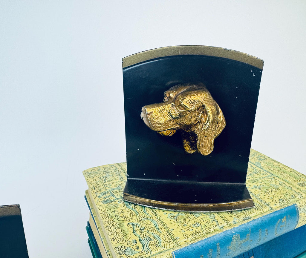 Product image for 'vintage spaniel dog metal bookends set of two 2' (view b2bd2a)