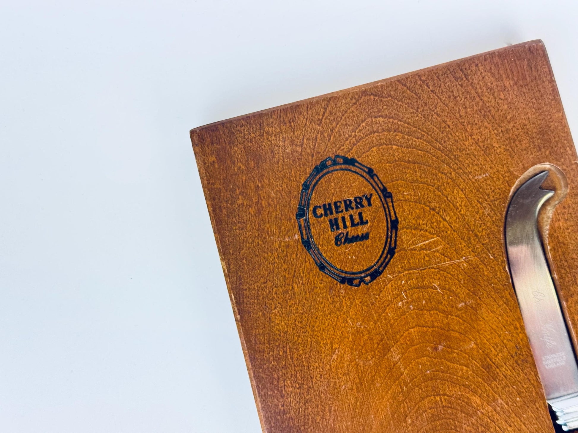 Product image for 'vintage cherry hill cheese board knife set stainless sheffield england' (view 4f413c)