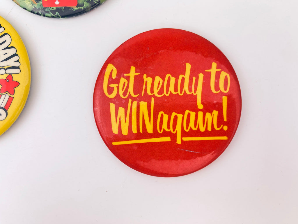 Product image for 'vintage promotional mcdonalds canada restaurant pins pinback buttons sold individually made in canada' (view 9c99b4)