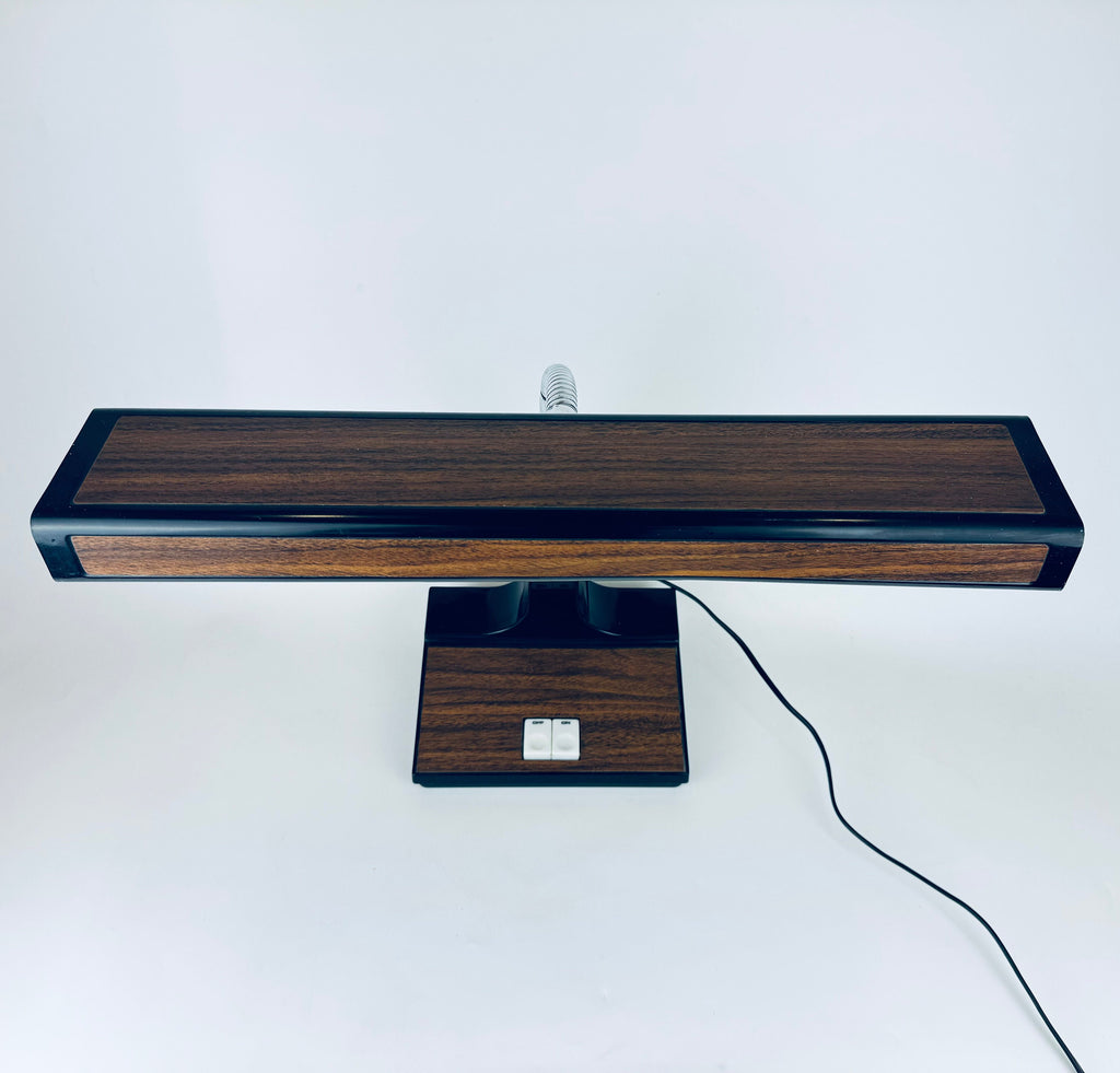Product image for 'vintage task study table lamp flexible silver metal gooseneck faux wood design base' (view 412389)