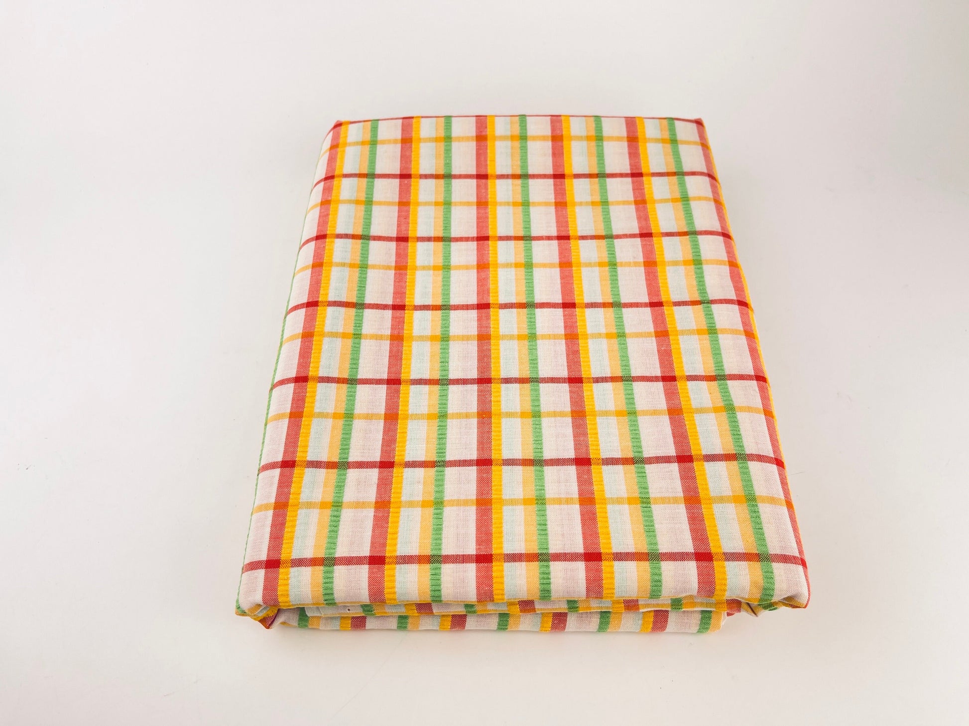 Product image for 'vintage bright colourful plaid fabric textured ribbon lines 44 x 72' (view 92829d)