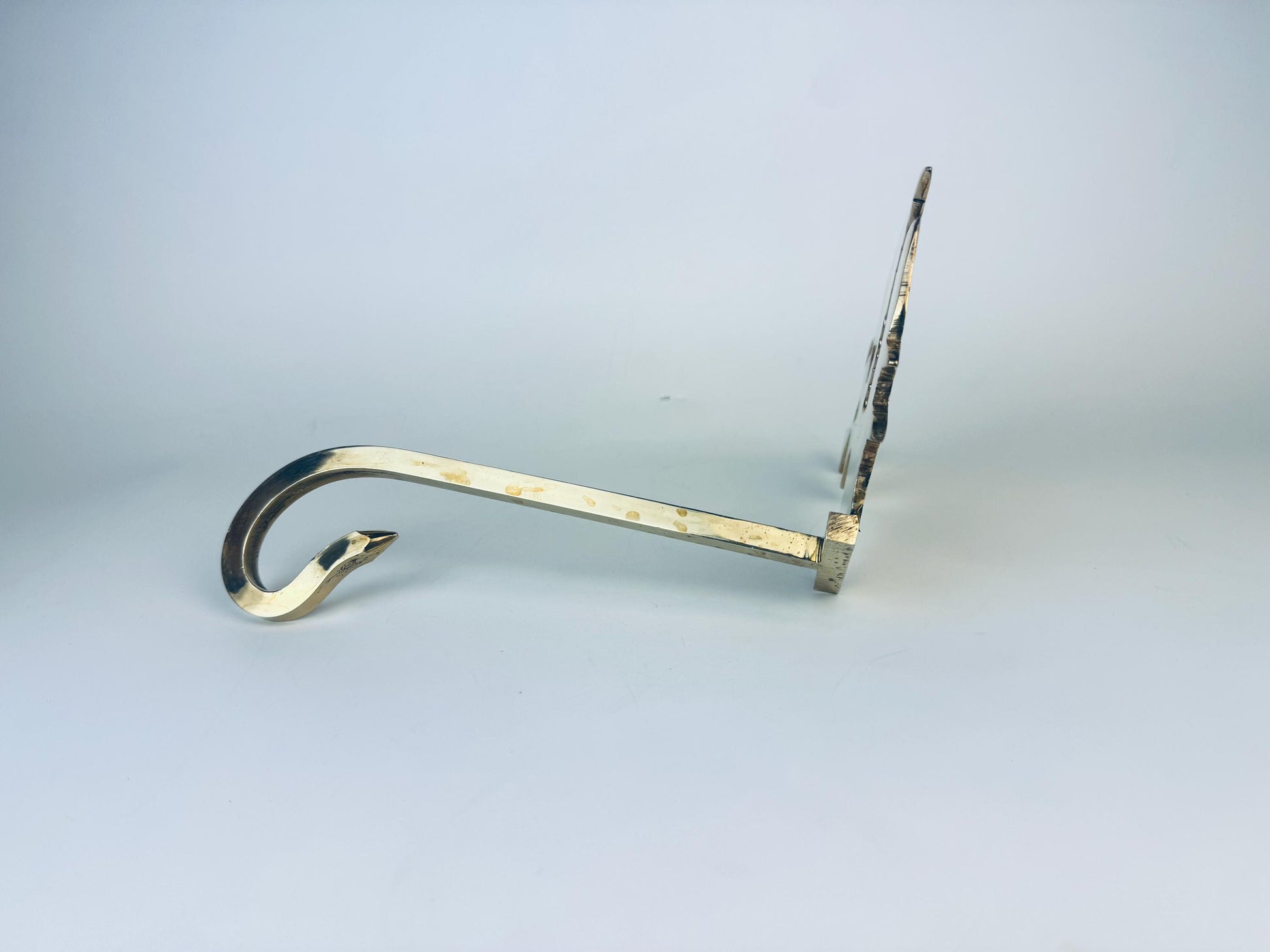 Product image for 'vintage solid brass angel stocking hanger attractive aged metal patina' (view 03b58a)