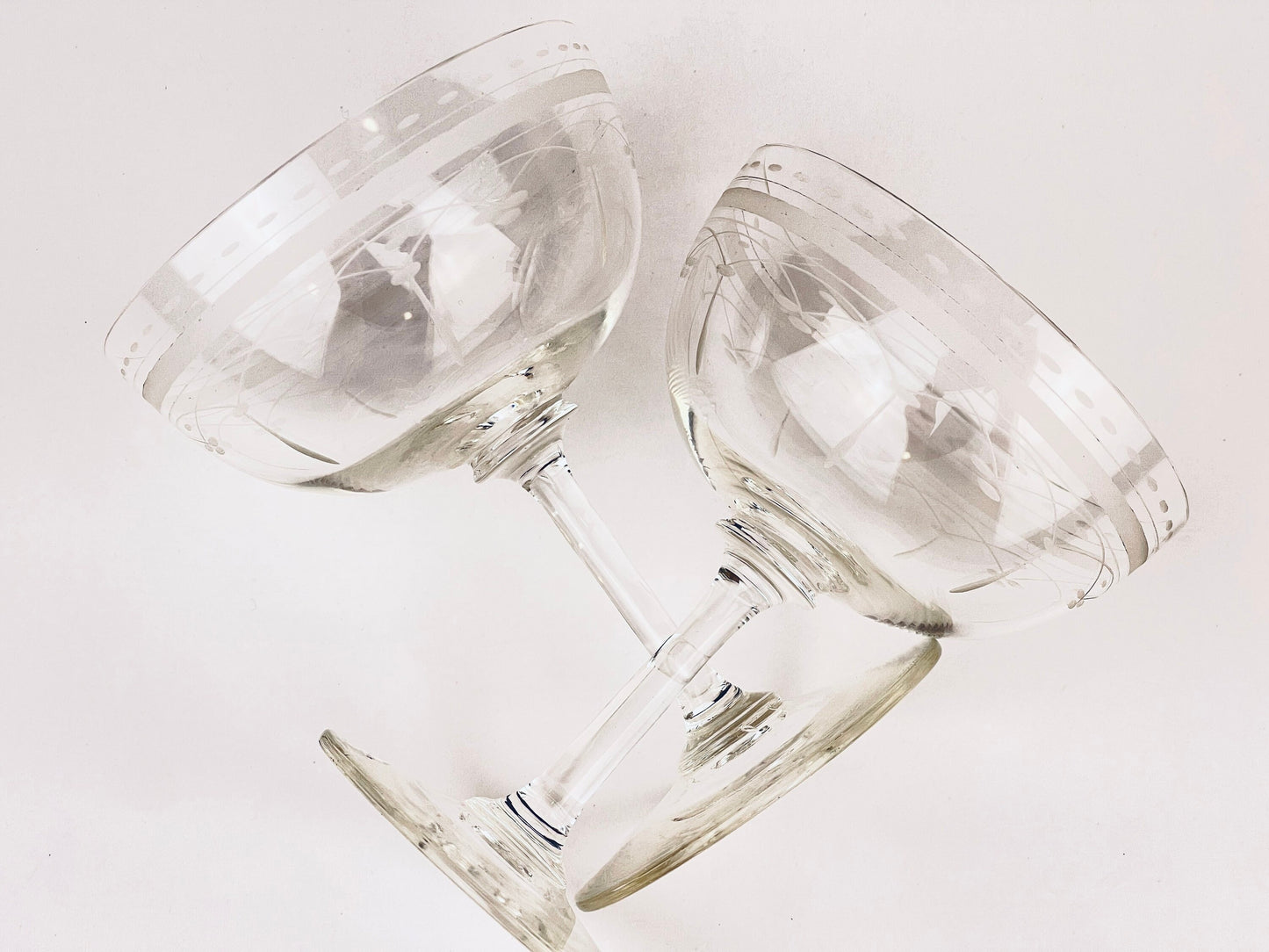 Product image for 'vintage etched martini glasses mid century elegance set of 2' (view abe725)