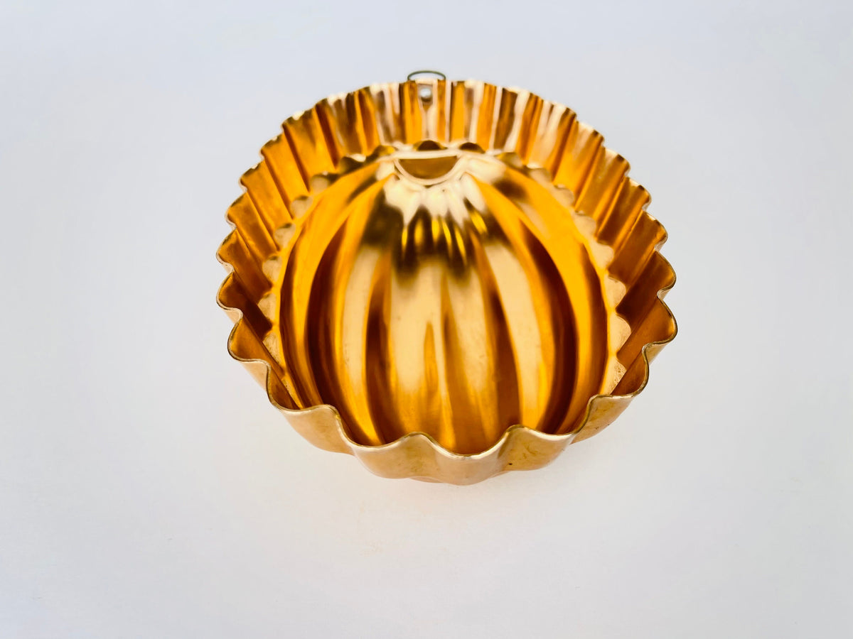 Product image for 'vintage copper cocao pod wall art mold hanging' (view 598f89)
