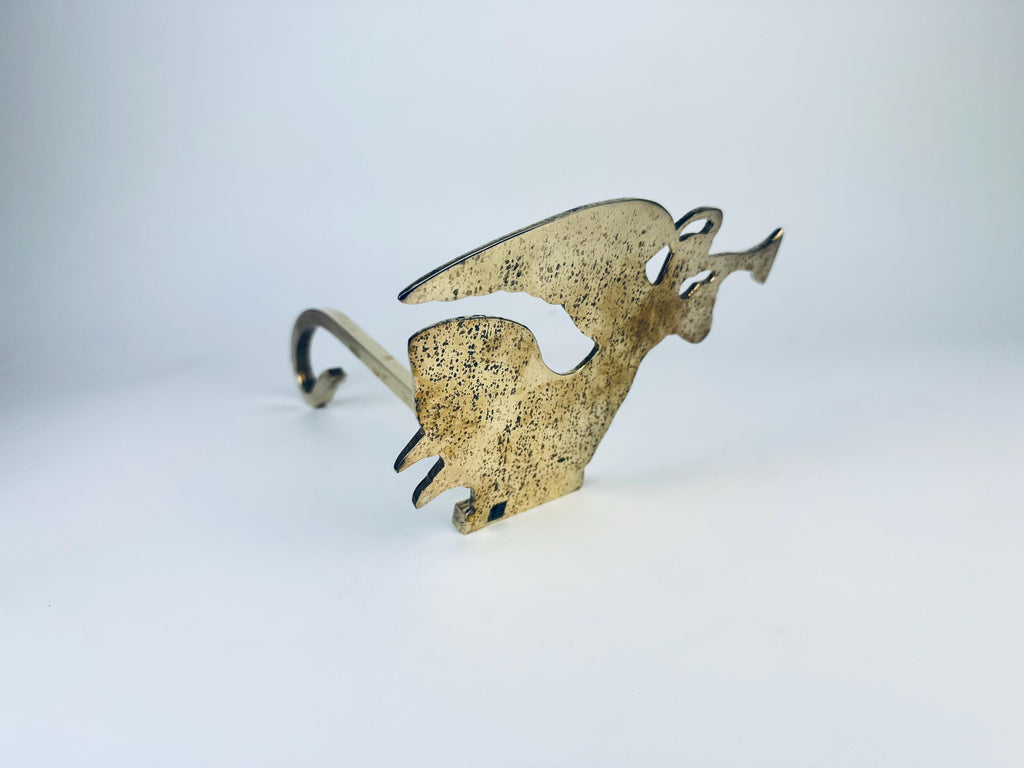Product image for 'vintage solid brass angel stocking hanger attractive aged metal patina' (view 670f00)