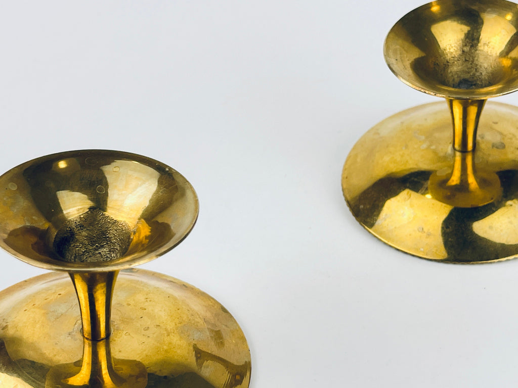 Product image for 'vintage brass pedestal spike candleholders set of 2 with etched rim' (view 3fe3b3)