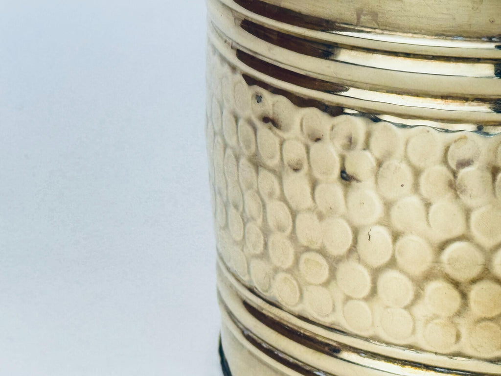 Product image for 'vintage 6 hammered brass indoor planter pot' (view 843bff)